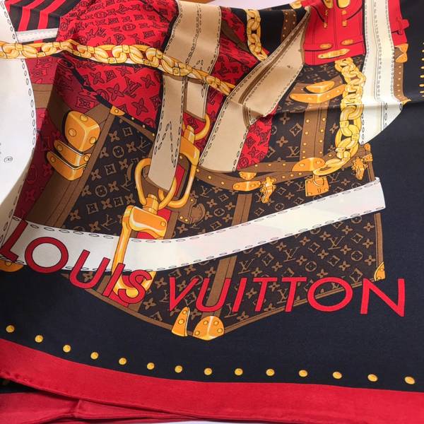 Louis Vuitton Scarf LVC00539